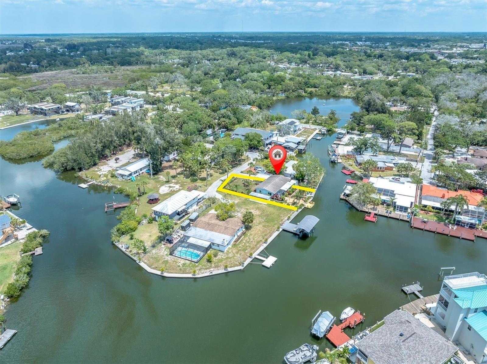 Listing photo id 32 for 14124 Kulig Court