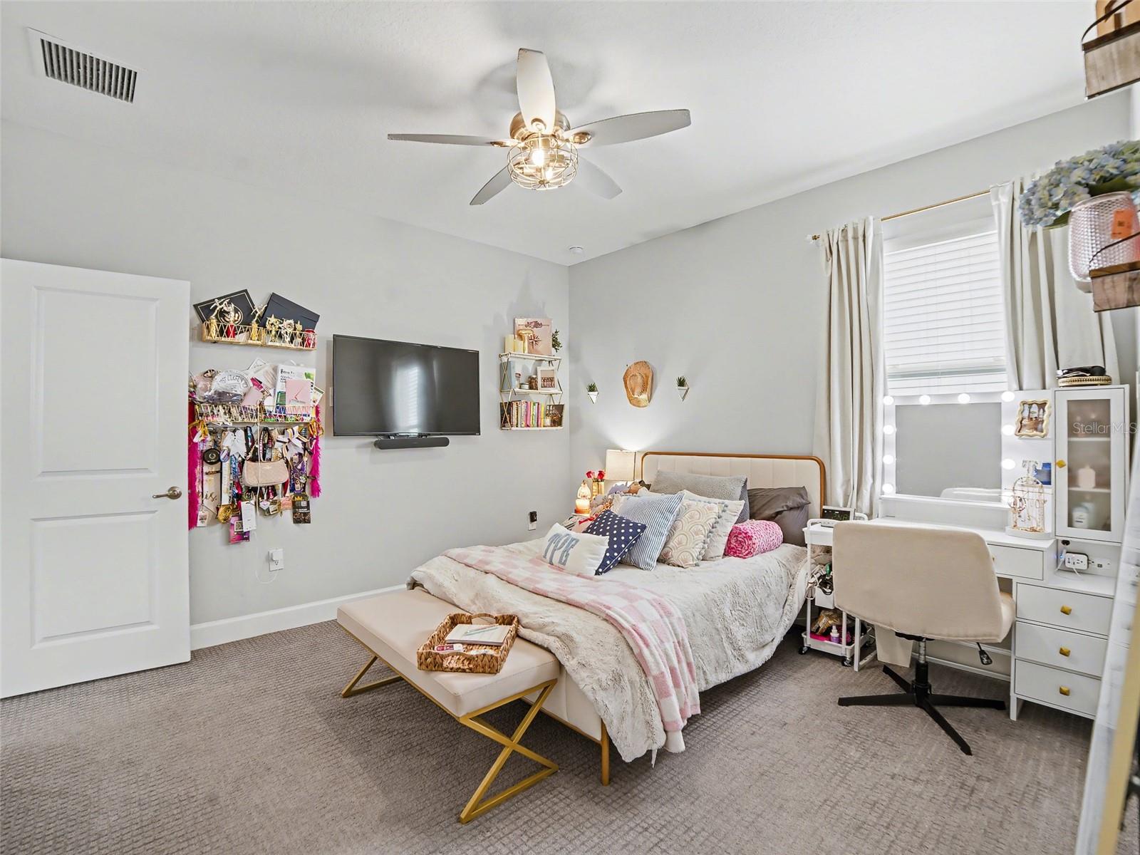 Image 32 of 56 For 5215 Wishing Arch Drive