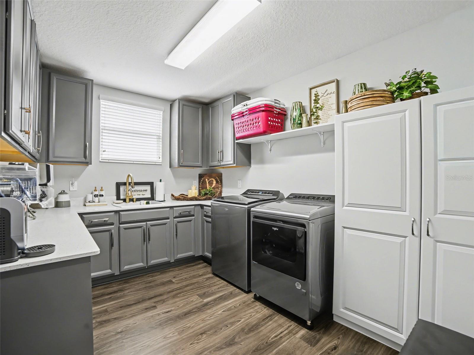 Image 35 of 56 For 5215 Wishing Arch Drive