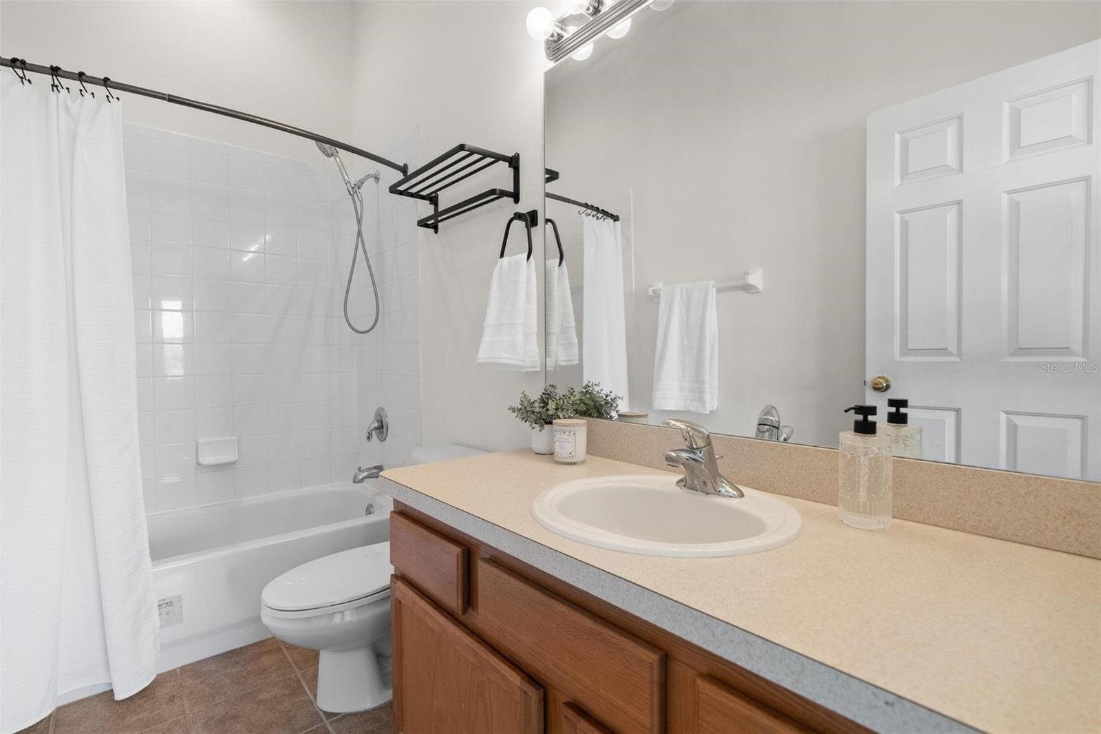 Image 19 of 28 For 6016 54th Street N