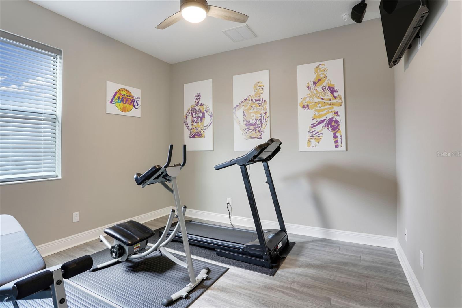 Image 23 of 38 For 19426 Whispering Brook Drive