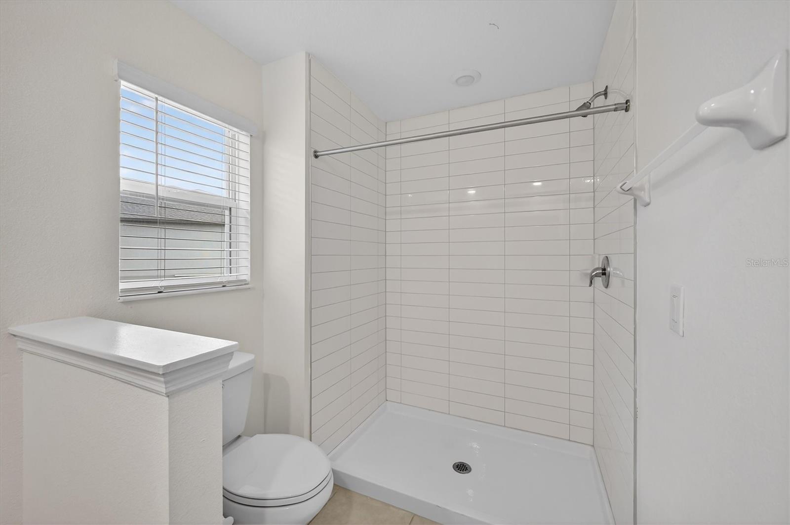 Image 17 of 30 For 6956 Ripple Pond Loop