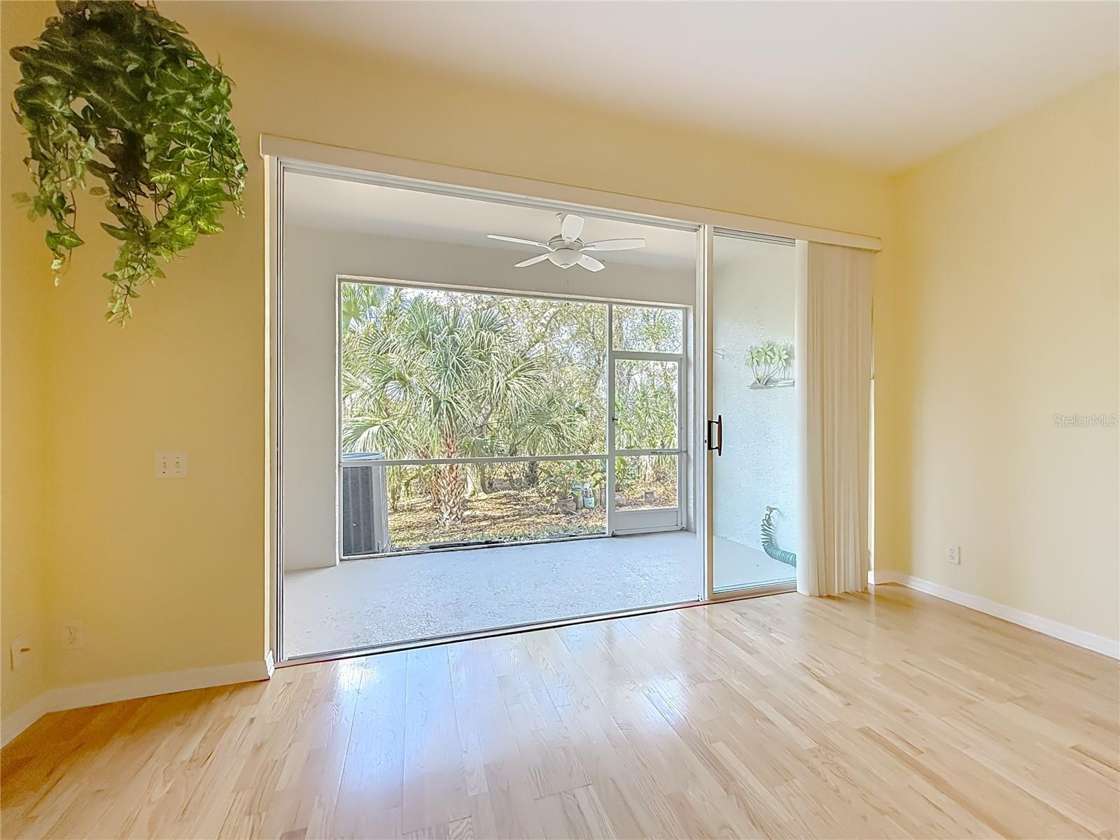 Image 11 of 31 For 3589 Country Pointe Place