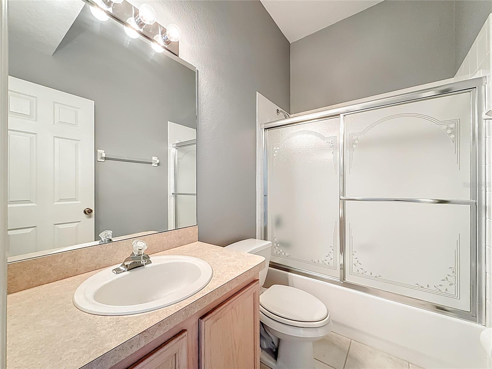 Image 22 of 31 For 3589 Country Pointe Place