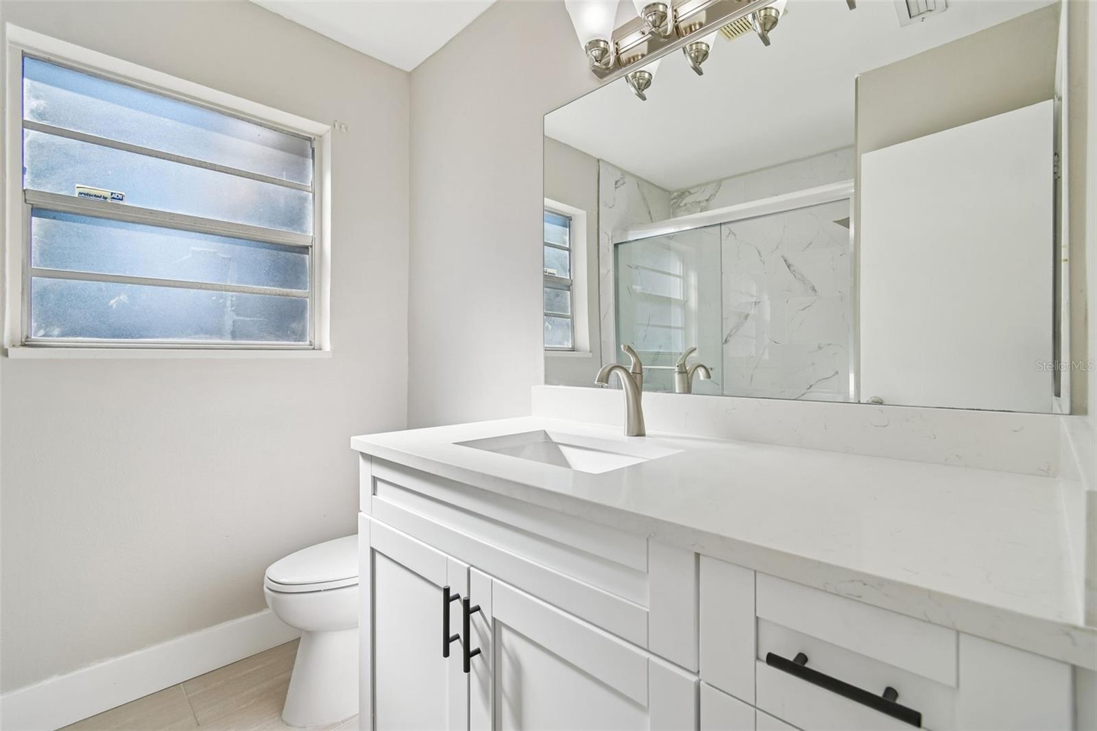 Listing photo id 15 for 3316 Louisiana Avenue