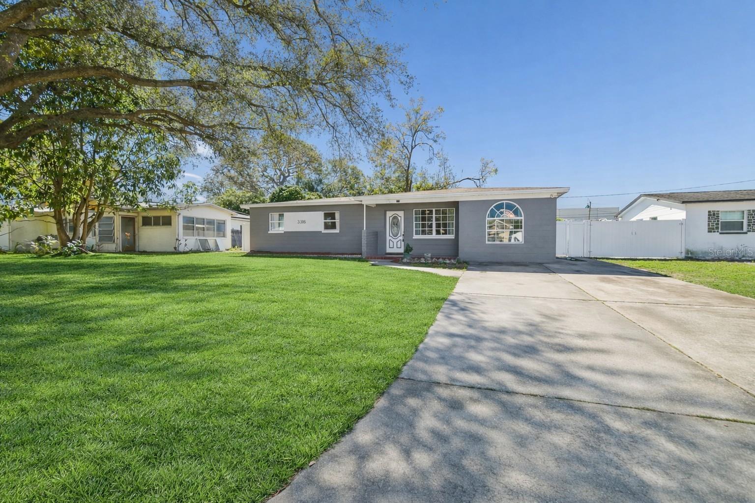 Listing photo id 0 for 3316 Louisiana Avenue