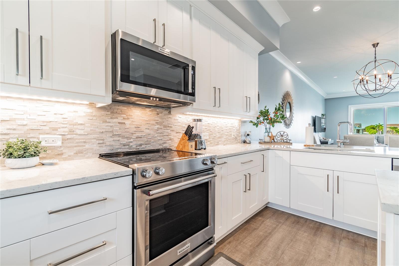 Image 18 of 67 For 164 Brightwater Drive 2