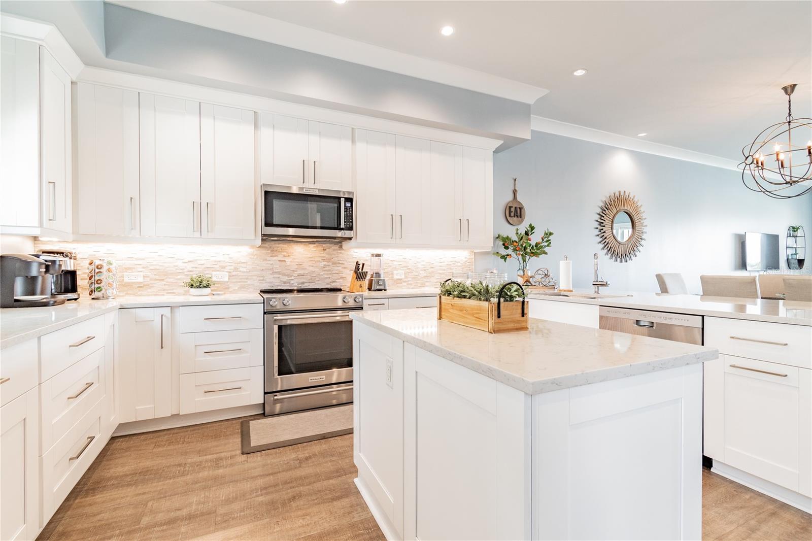 Image 20 of 67 For 164 Brightwater Drive 2