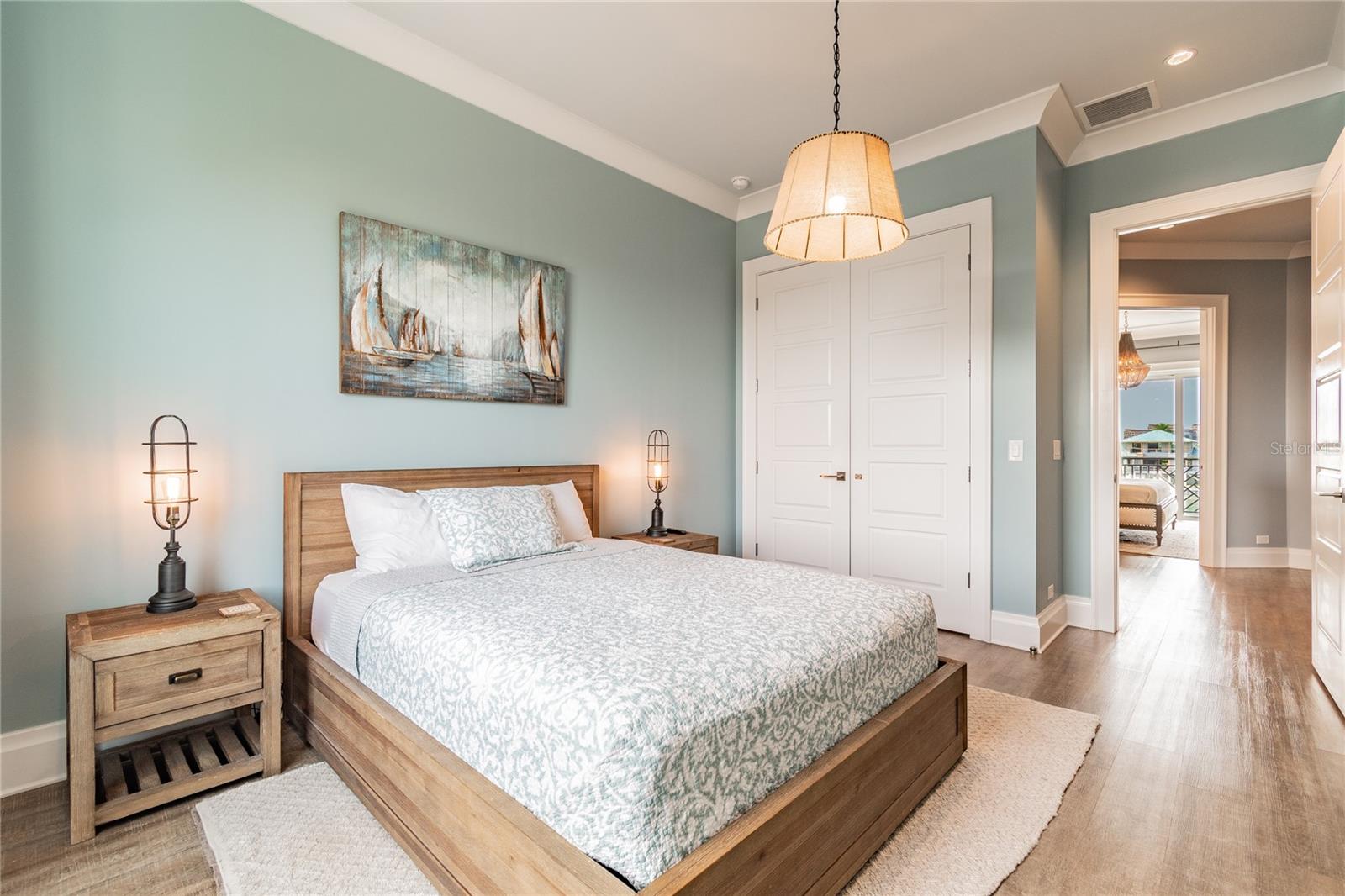 Image 33 of 67 For 164 Brightwater Drive 2