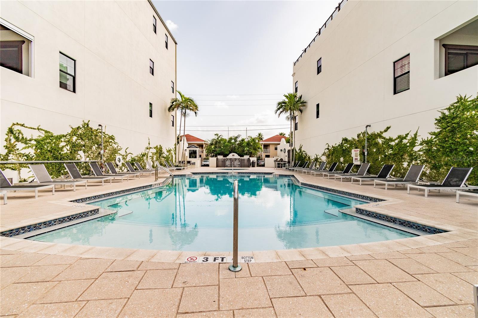 Image 50 of 67 For 164 Brightwater Drive 2