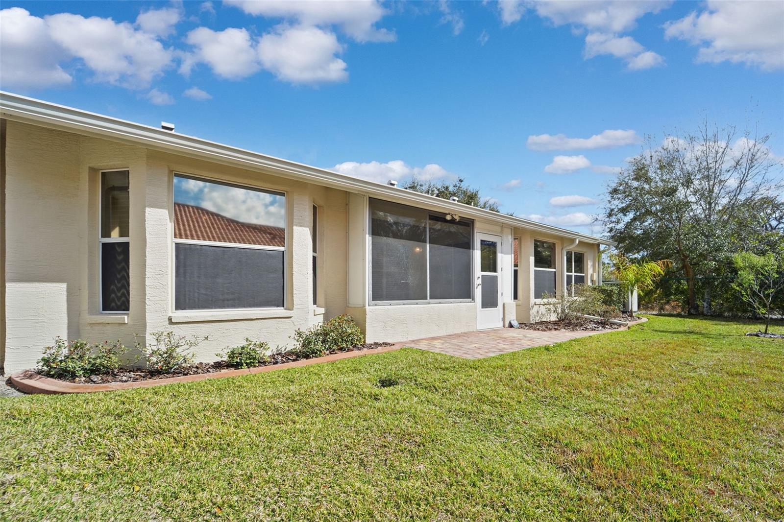 Image 26 of 49 For 1031 Almondwood Drive