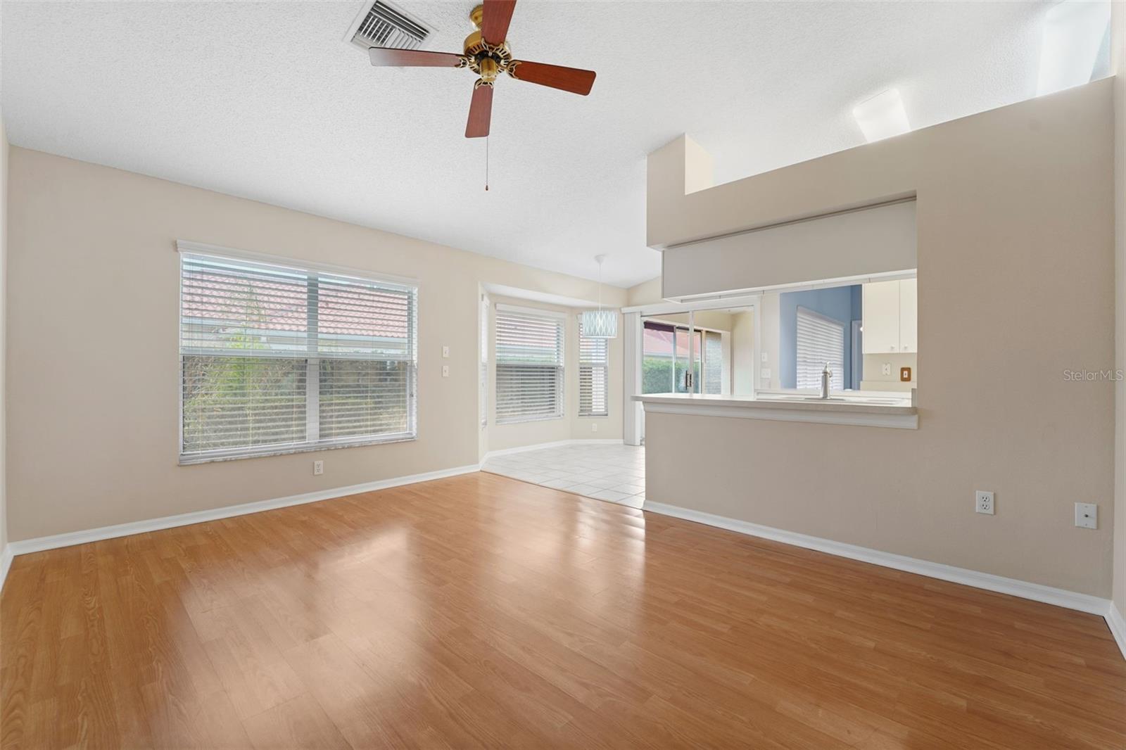 Image 7 of 49 For 1031 Almondwood Drive