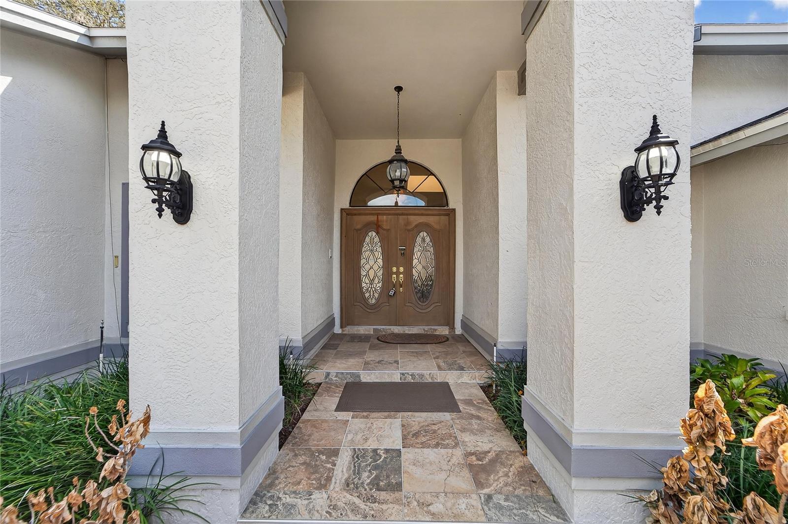 Image 11 of 78 For 2910 Pine Club Drive