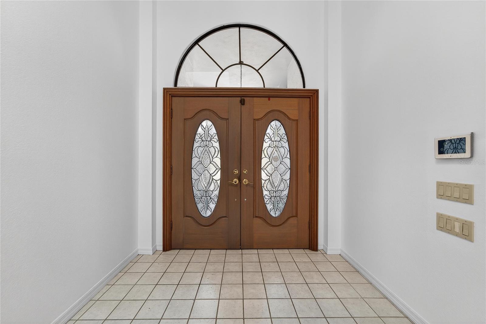 Image 12 of 78 For 2910 Pine Club Drive