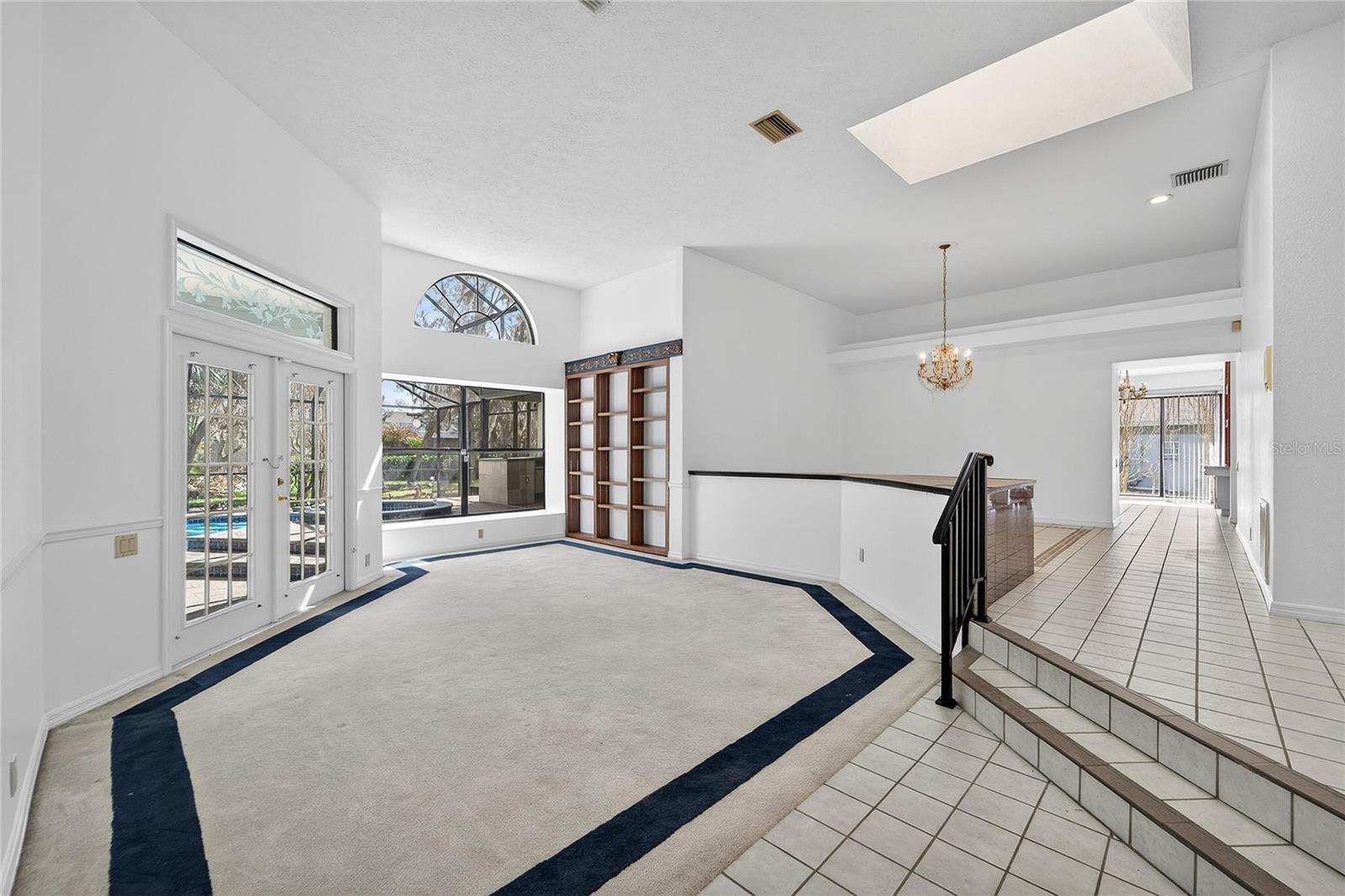 Image 14 of 78 For 2910 Pine Club Drive