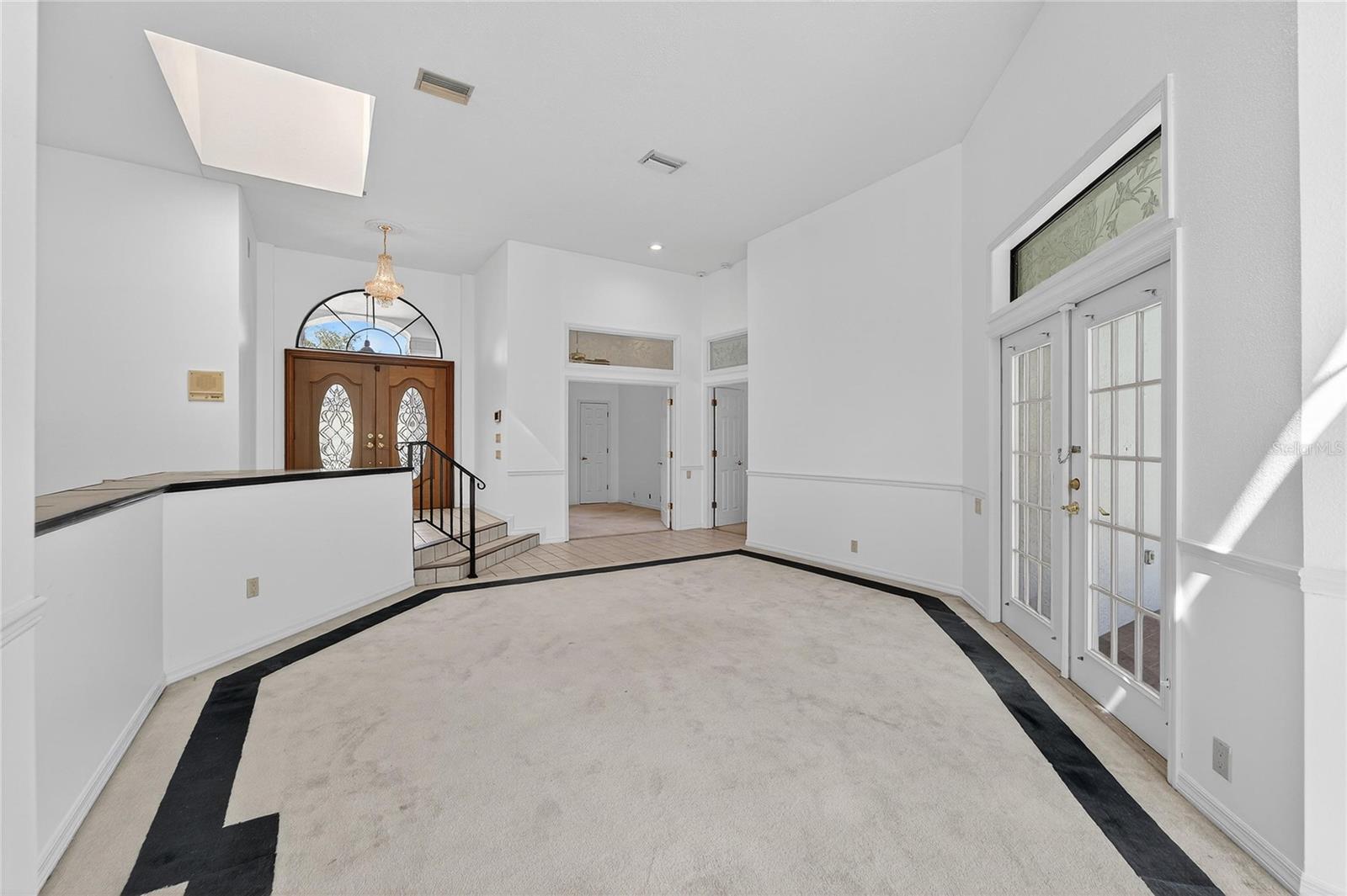 Image 17 of 78 For 2910 Pine Club Drive