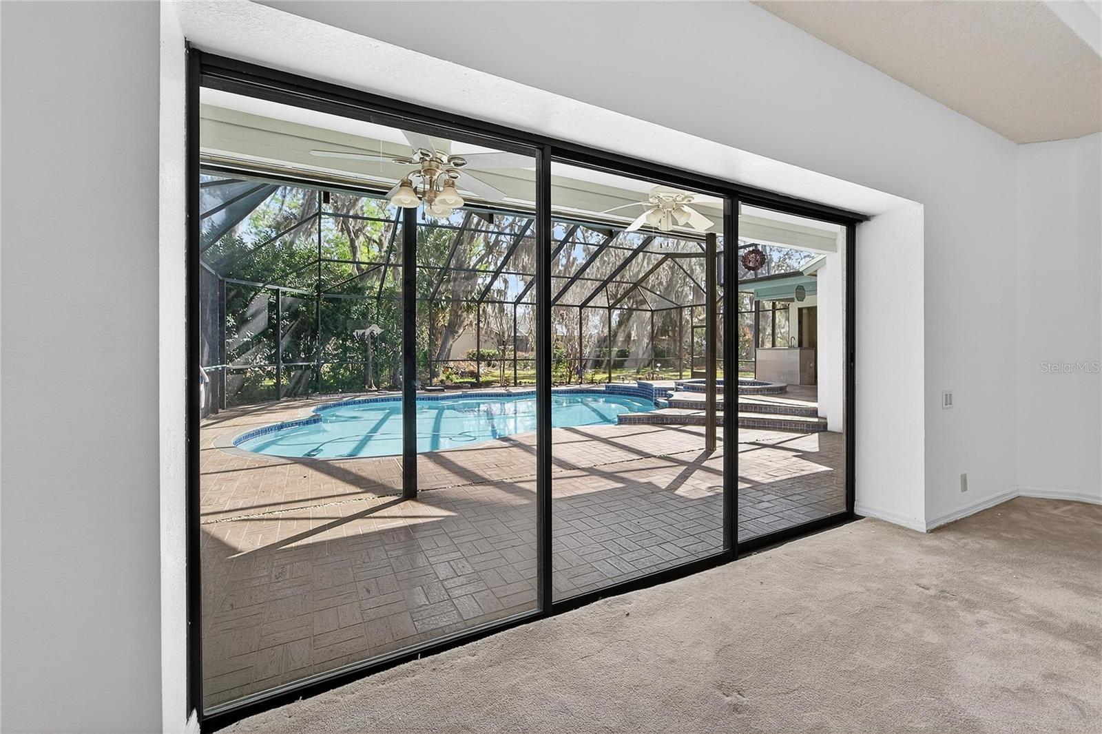 Image 39 of 78 For 2910 Pine Club Drive