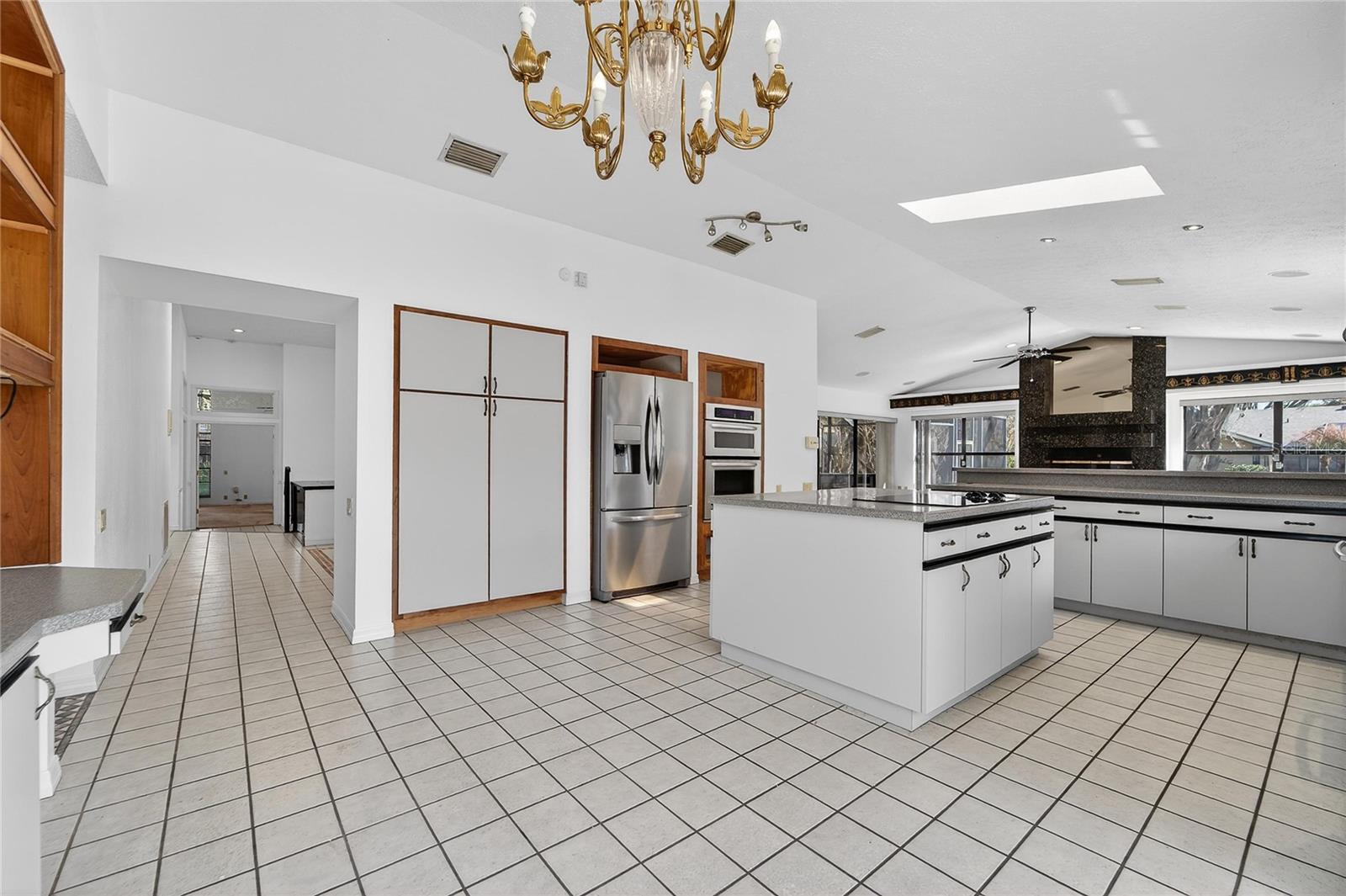 Image 42 of 78 For 2910 Pine Club Drive