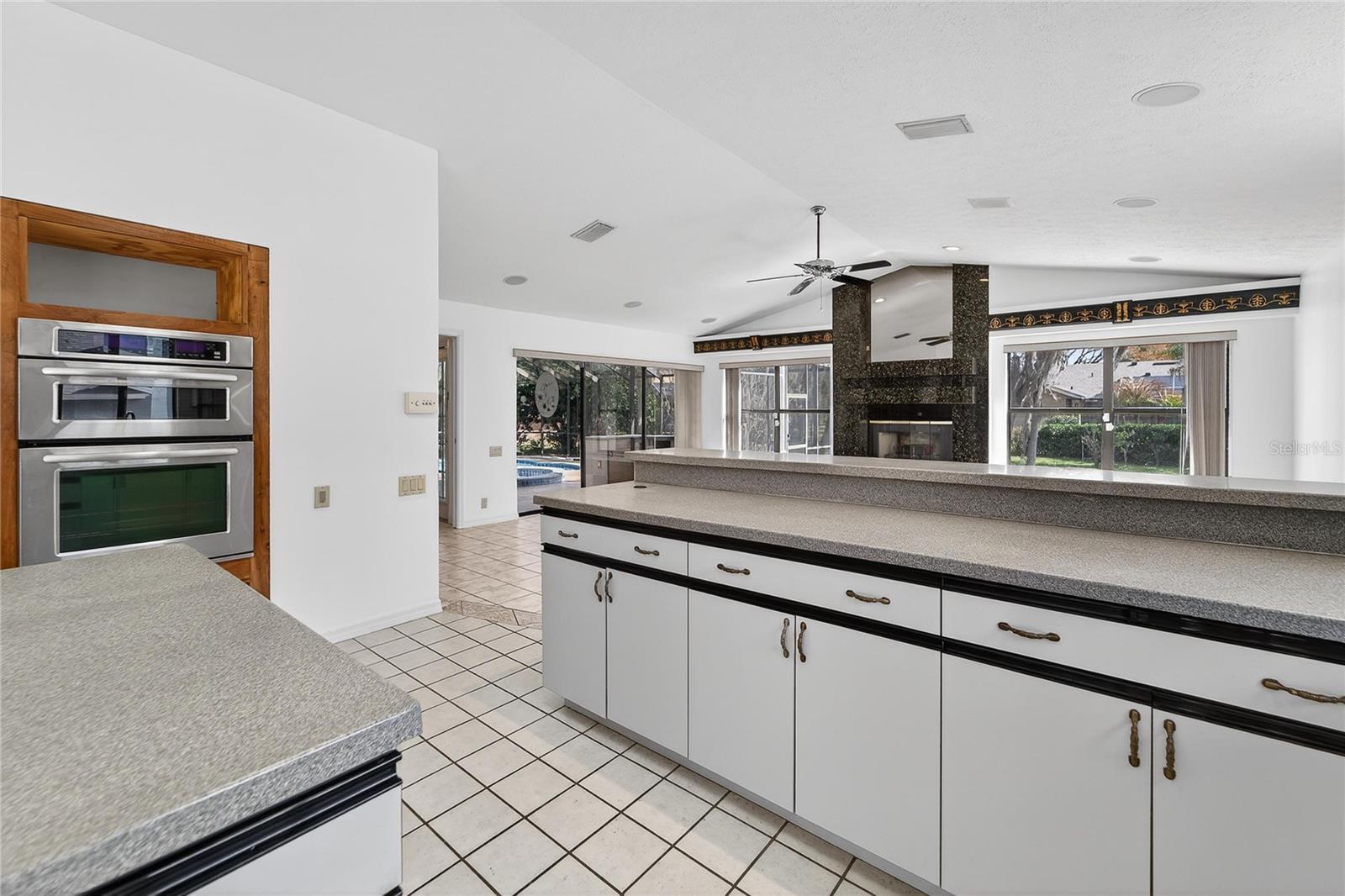 Image 49 of 78 For 2910 Pine Club Drive