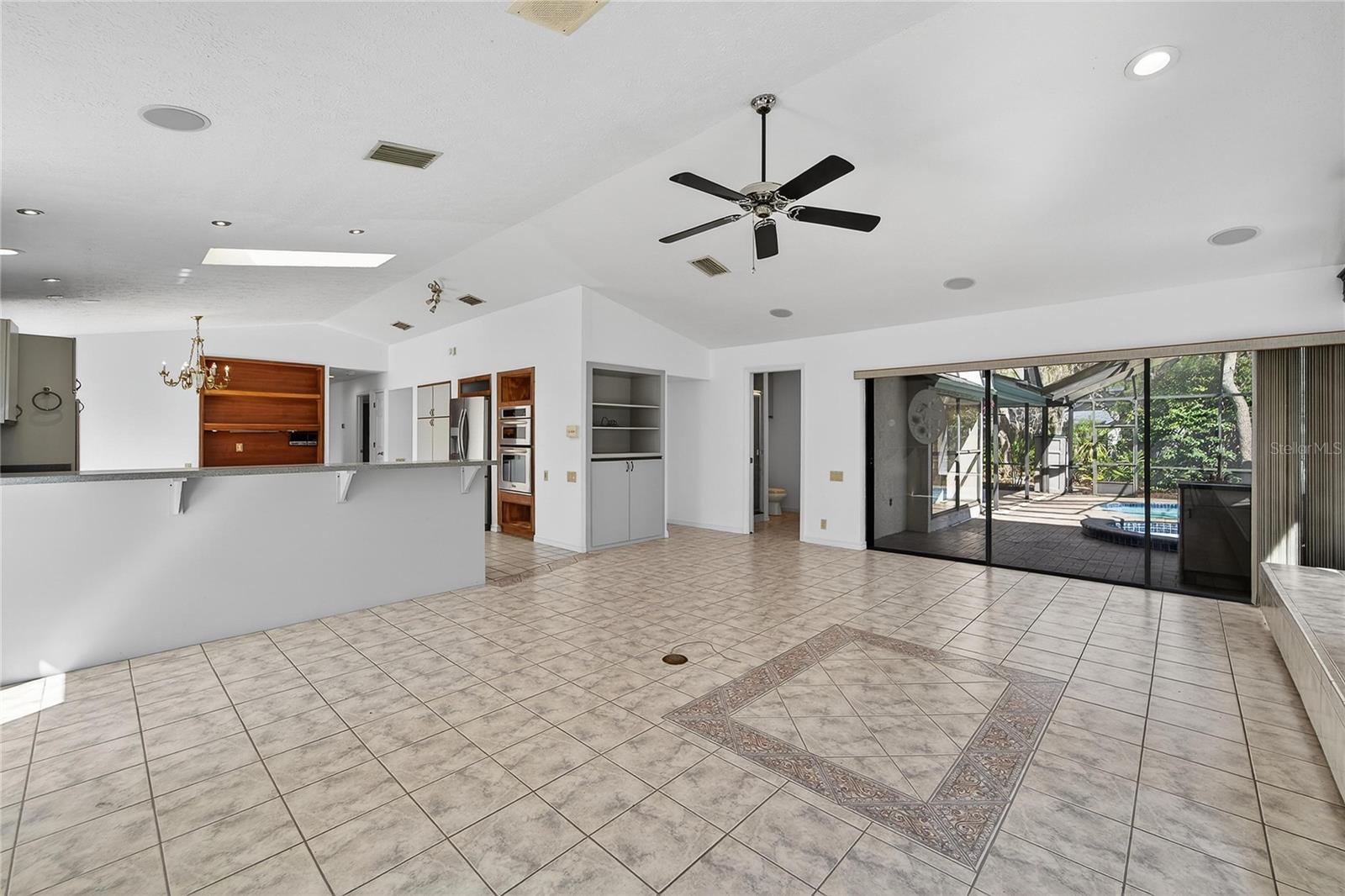 Image 54 of 78 For 2910 Pine Club Drive