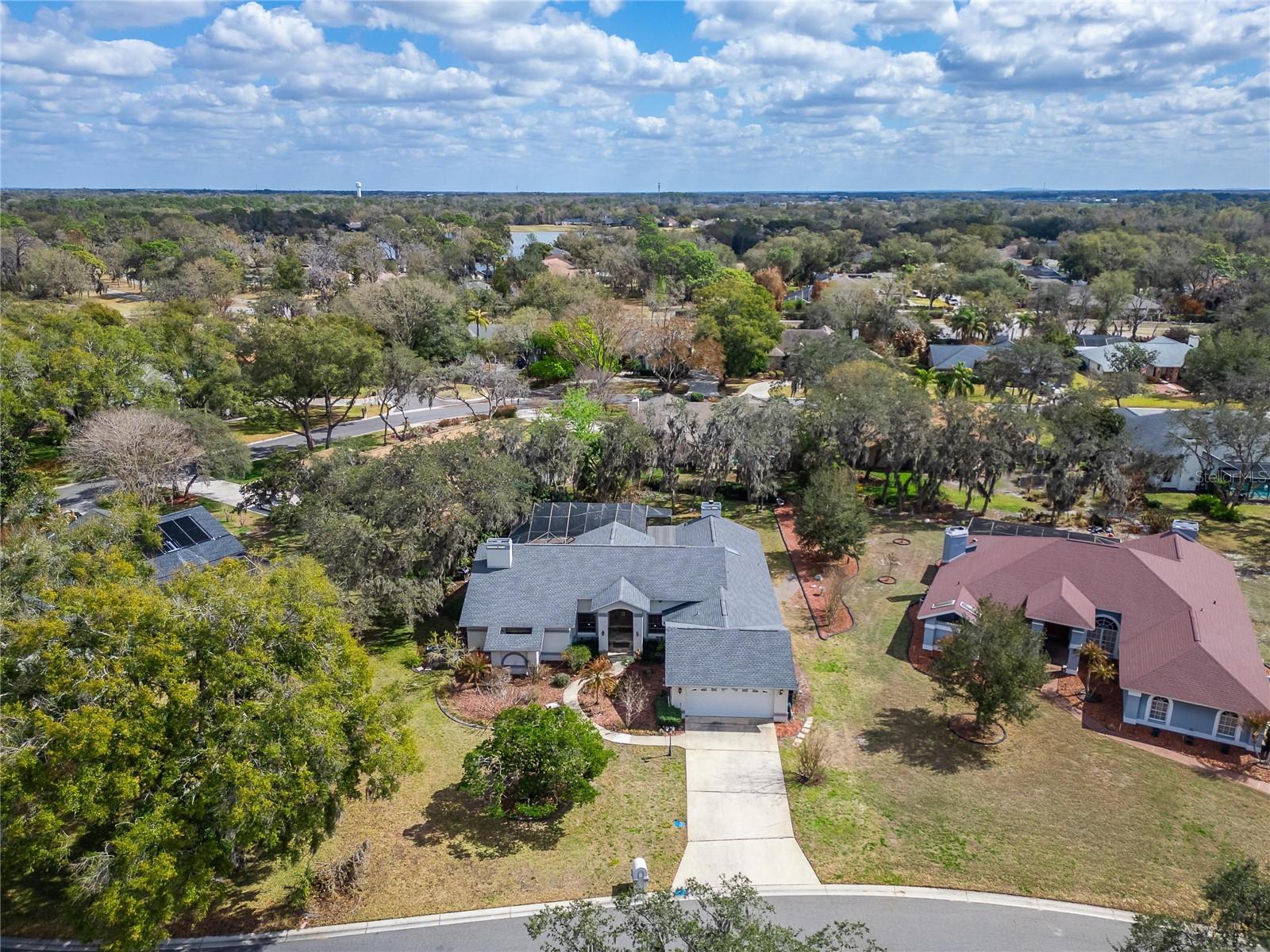 Image 8 of 78 For 2910 Pine Club Drive