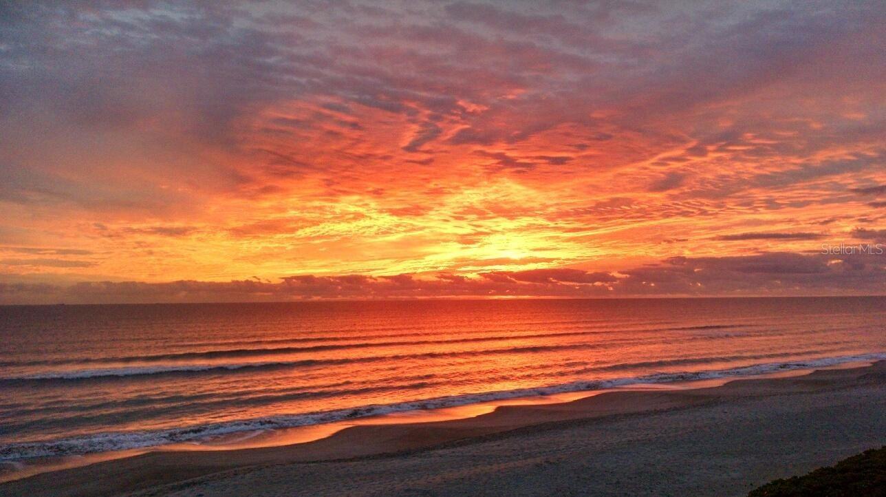 Listing photo id 1 for 115 15th Avenue A