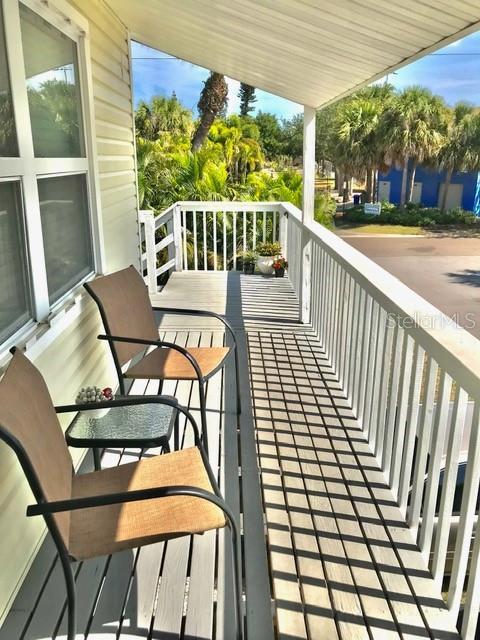 Listing photo id 4 for 115 15th Avenue A