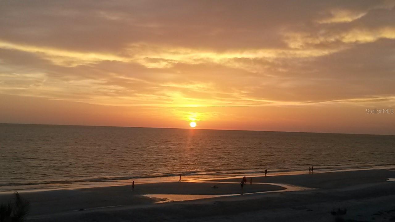 Listing photo id 62 for 115 15th Avenue A