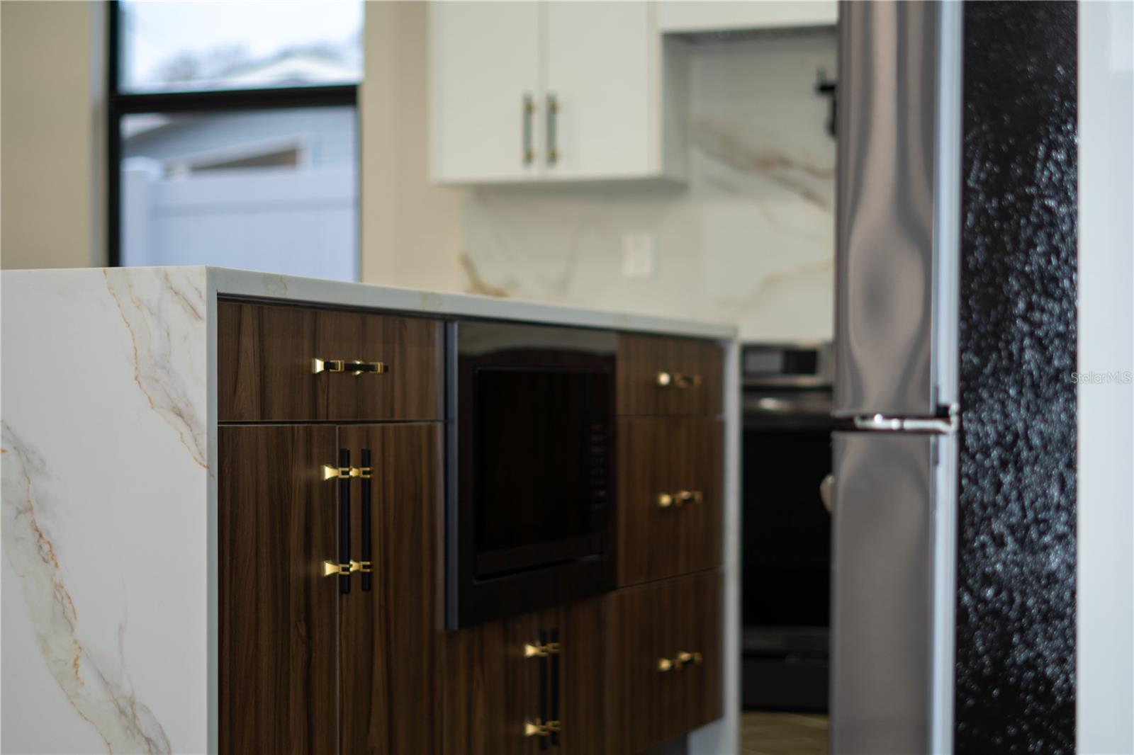 Image 22 of 52 For 12905 Worchester Avenue