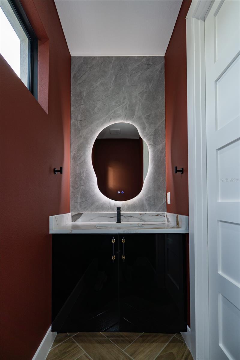 Image 27 of 52 For 12905 Worchester Avenue