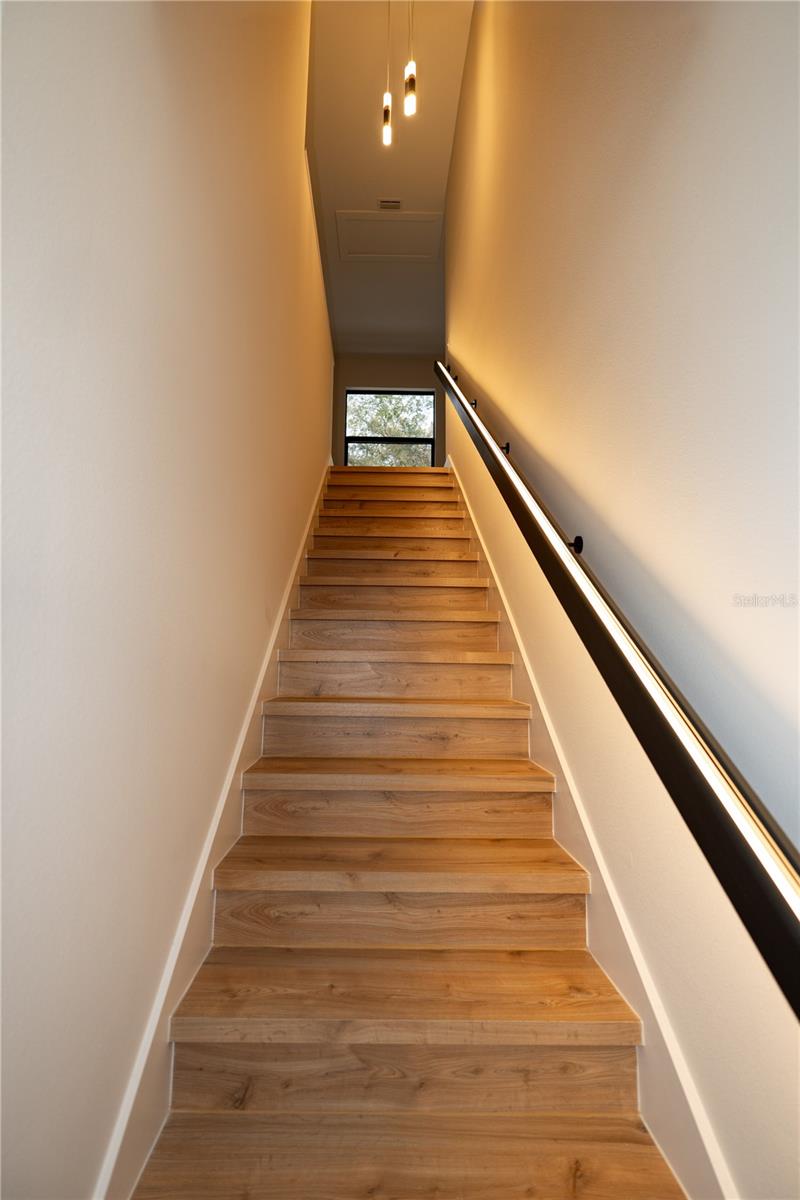 Image 30 of 52 For 12905 Worchester Avenue