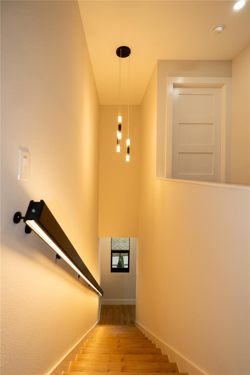 Image 32 of 52 For 12905 Worchester Avenue