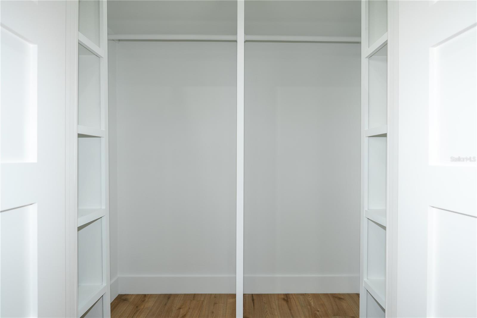 Image 39 of 52 For 12905 Worchester Avenue