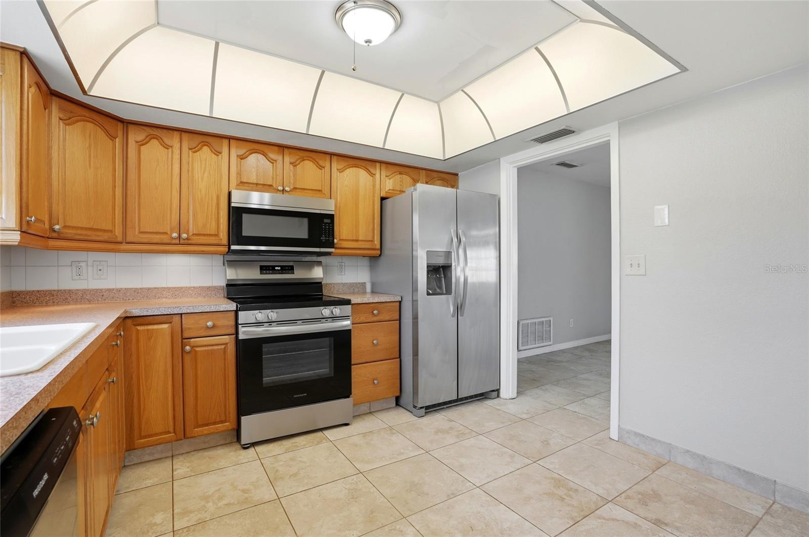 Image 13 of 44 For 6338 21st Street N