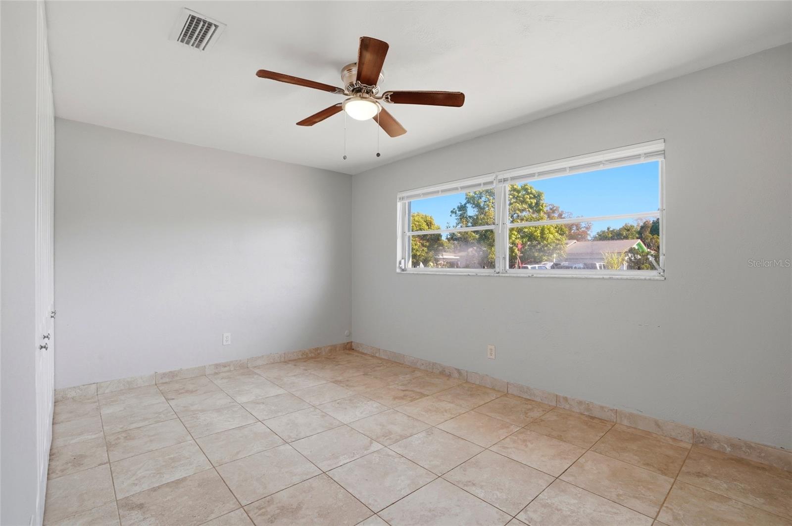 Image 27 of 44 For 6338 21st Street N