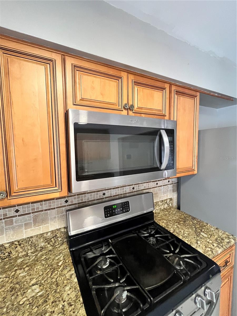 Image 12 of 80 For 1128 Trellis Avenue