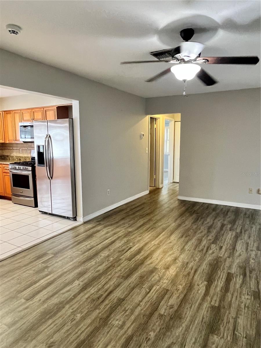 Image 25 of 80 For 1128 Trellis Avenue