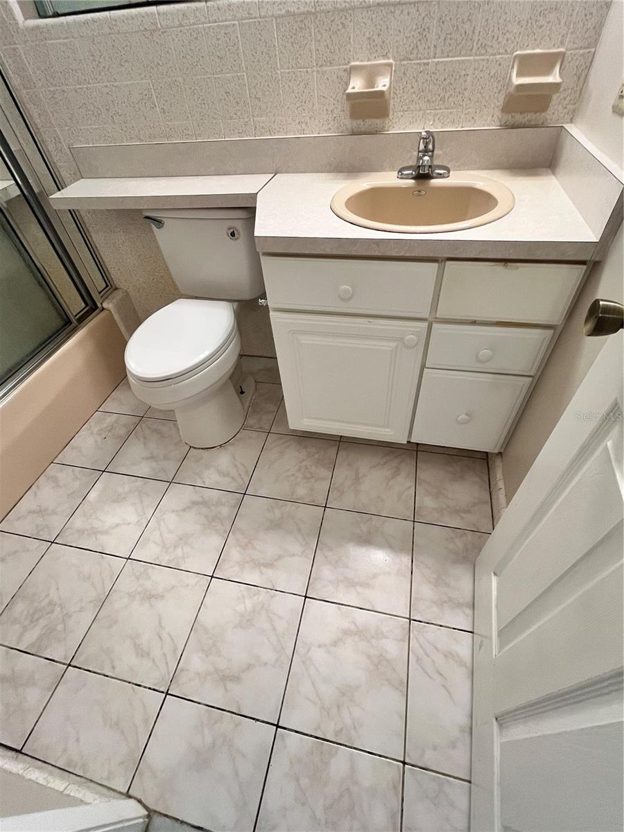 Image 36 of 80 For 1128 Trellis Avenue