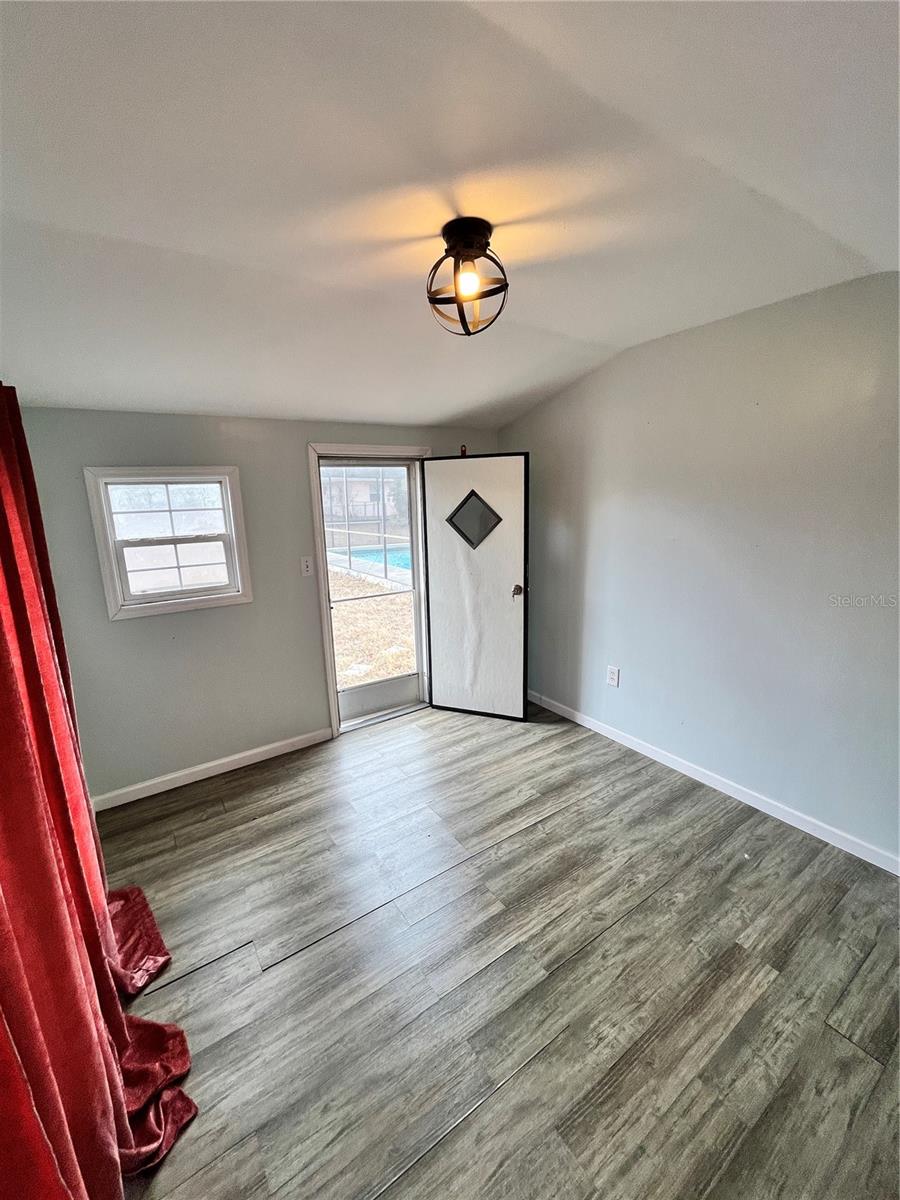 Image 68 of 80 For 1128 Trellis Avenue