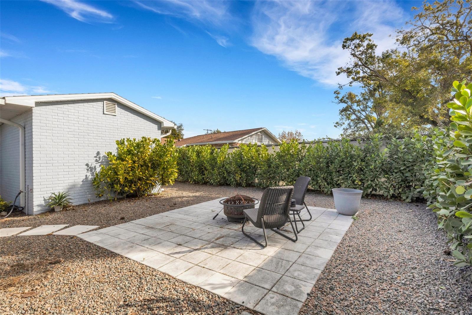 Image 37 of 39 For 2914 Lake Avenue