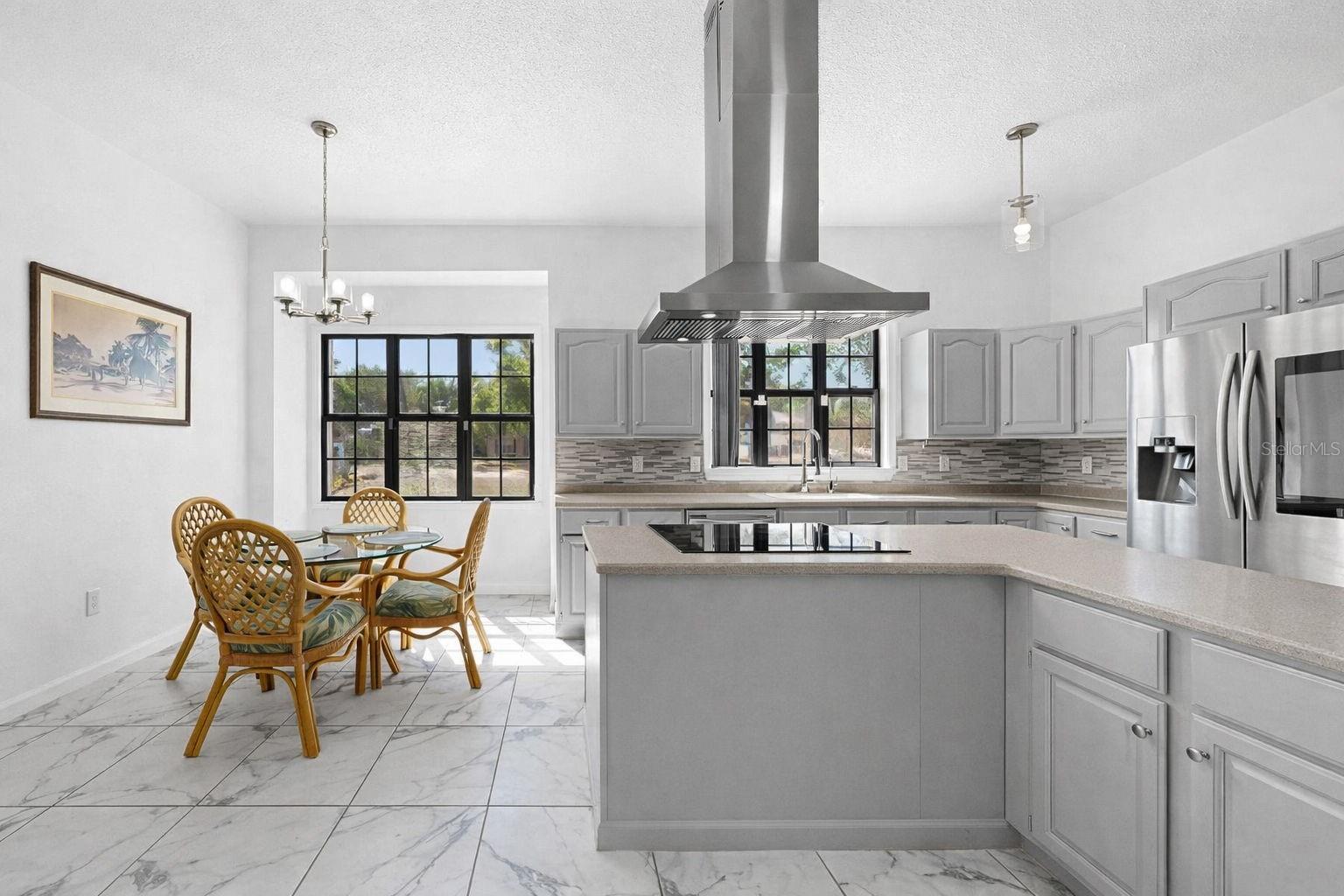 Image 20 of 77 For 13607 2nd Avenue E