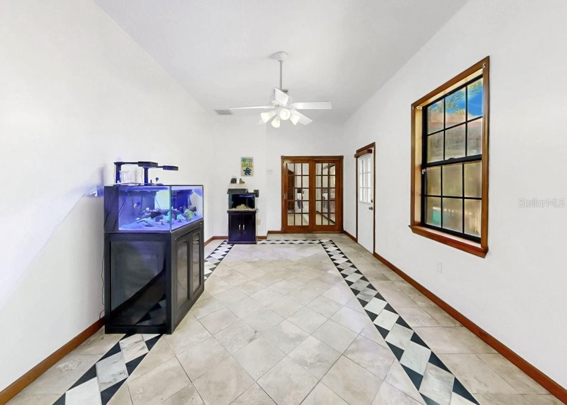 Image 39 of 77 For 13607 2nd Avenue E