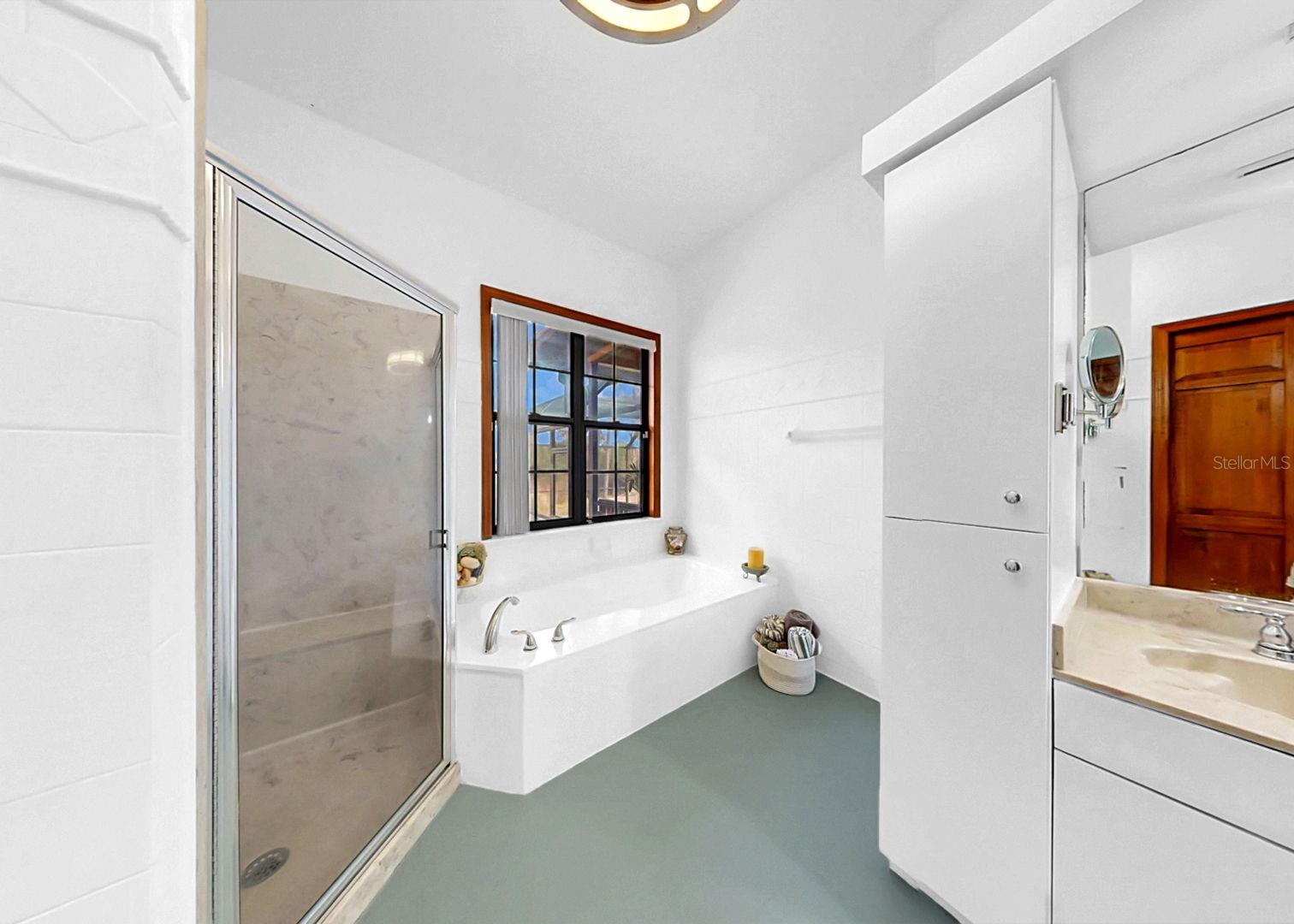 Image 50 of 77 For 13607 2nd Avenue E