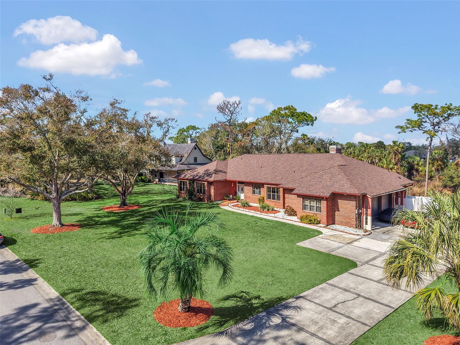 Image 6 of 77 For 13607 2nd Avenue E