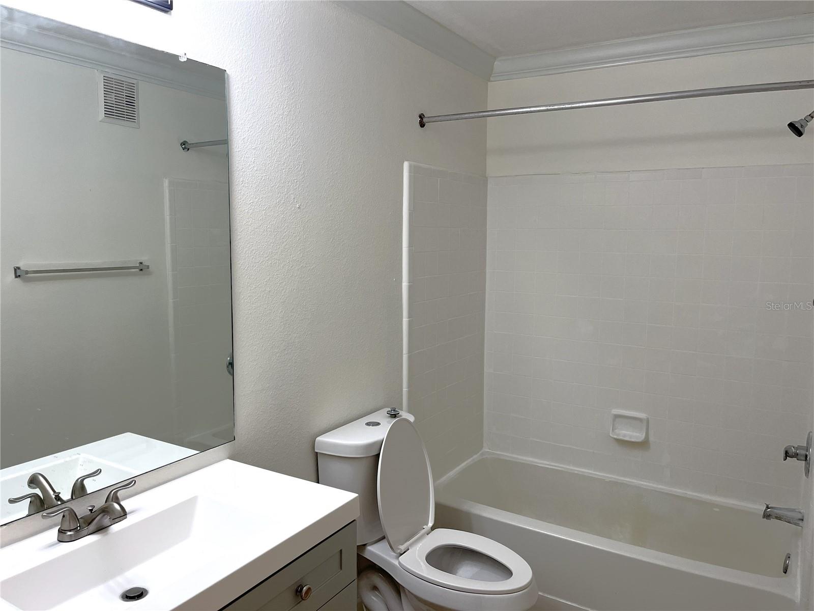 Image 17 of 22 For 18119 Bridle Club Drive 18119