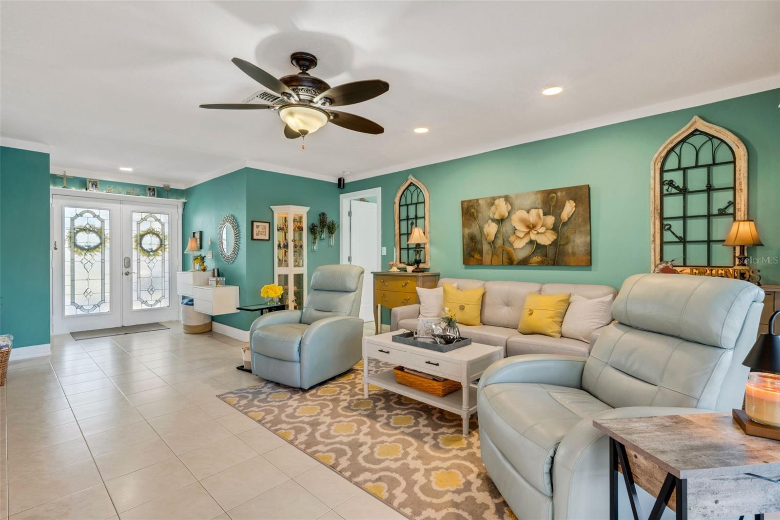 Listing photo id 9 for 3514 Links Court