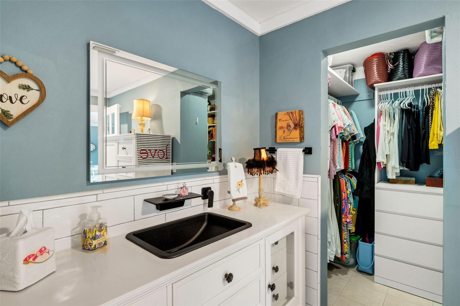 Listing photo id 45 for 3514 Links Court