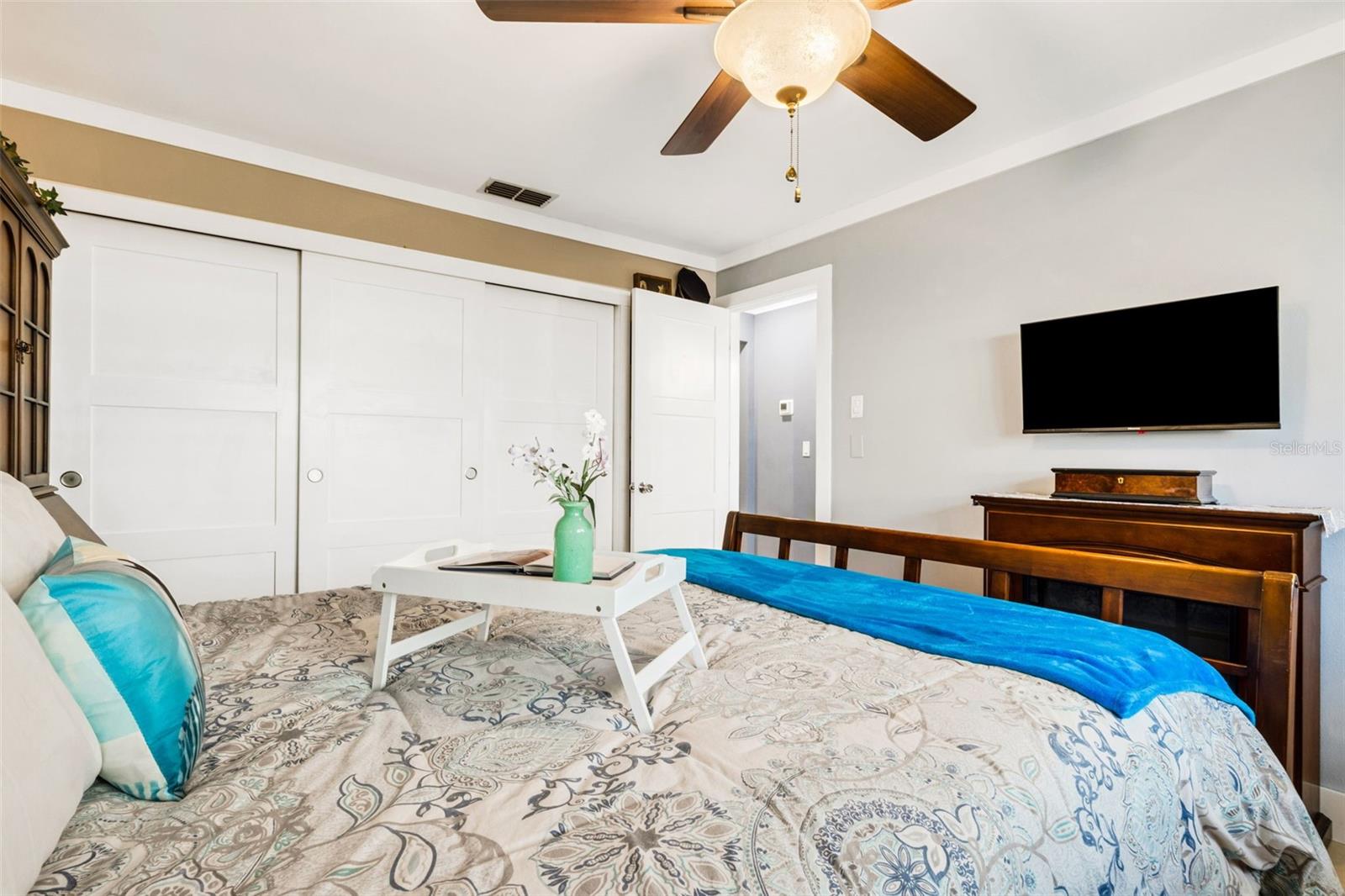 Listing photo id 50 for 3514 Links Court