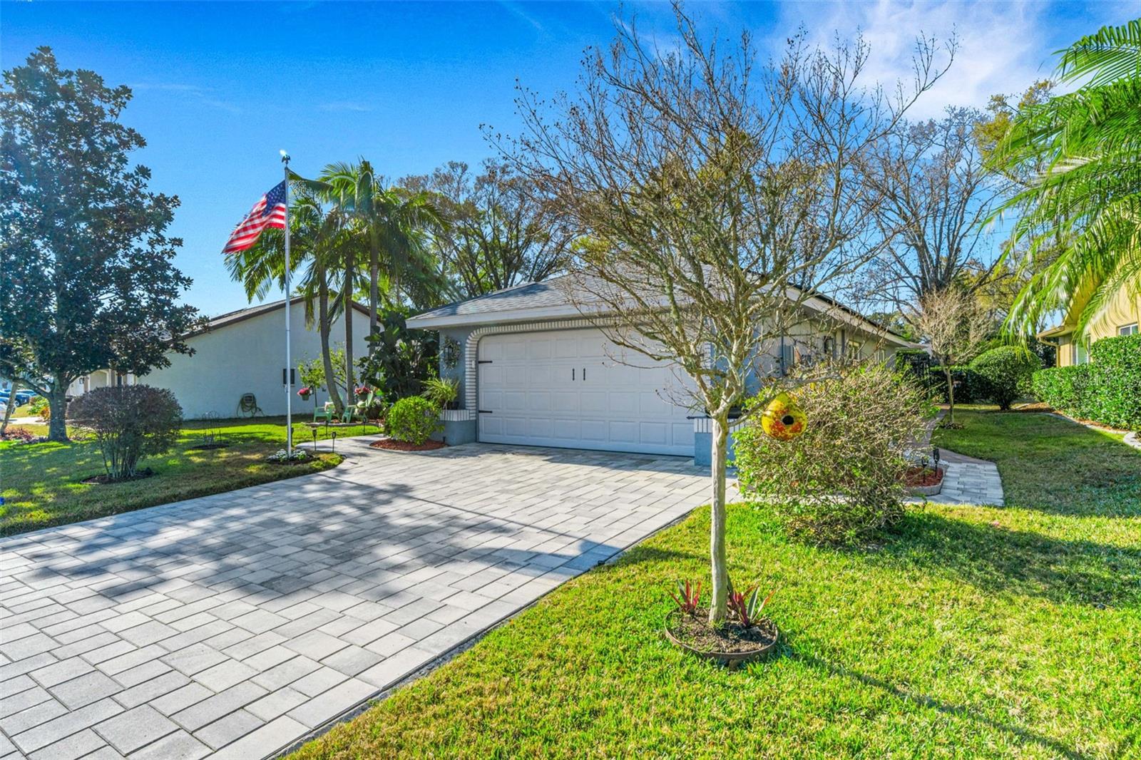 Listing photo id 69 for 3514 Links Court