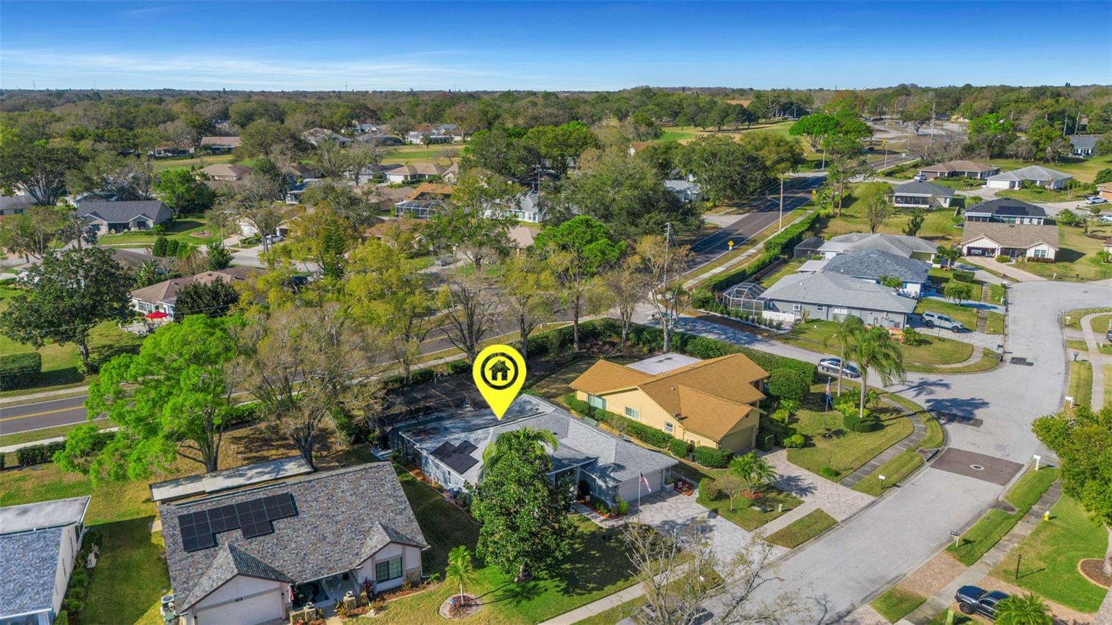 Listing photo id 93 for 3514 Links Court